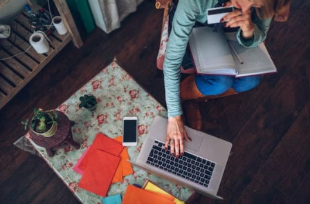 Smart E-Commerce Websites That Sell More – Powered by CoDriveIT